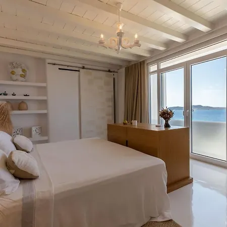 Villa Macaro With Direct Access *