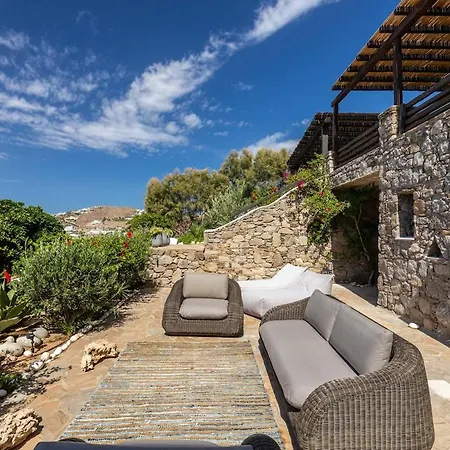Macaro With Direct Access Villa